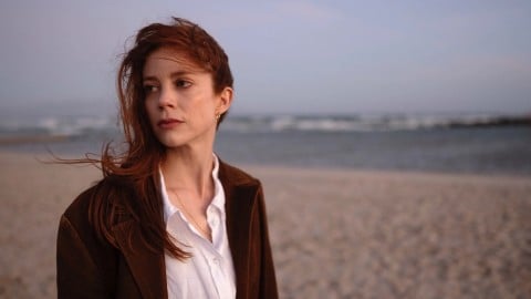 Charlotte Hope jouera le profileur Micki Pistorius dans la nouvelle série Catch Me a Killer