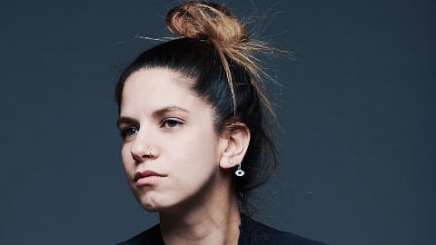 Caitlin Cronenberg suit les traces de son père David et de son frère Brandon et fait ses débuts avec Humane