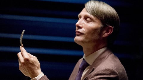 Mads Mikkelsen et Bryan Fuller bientôt sur le tournage de l'horreur Dust Bunny