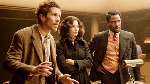 Amsterdam, streaming et téléchargement sur CHILI il y a un jaune plein d'étoiles