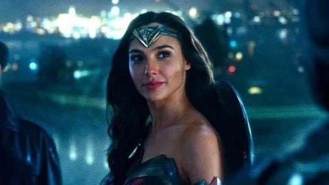 Gal Gadot célèbre Wonder Woman et partage son enthousiasme pour le prochain film
