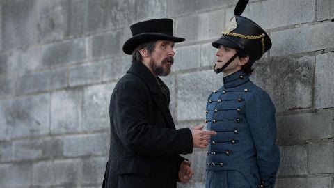 The Pale Blue Eye - The West Point Murders : la bande-annonce italienne officielle du film Netflix avec Christian Bale