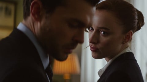 Fair Play, Netflix rachète les droits du thriller avec Phoebe Dynevor et Alden Ehrenreich