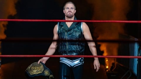 Quand sort la deuxième saison ?  Stephen Amell nous met à jour