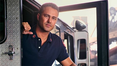 Taylor Kinney quitte brusquement Chicago Fire : voici ce qui s'est passé
