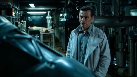 a dévoilé la (nouvelle) date de sortie sur Prime Video du thriller dystopique avec Stefano Accorsi