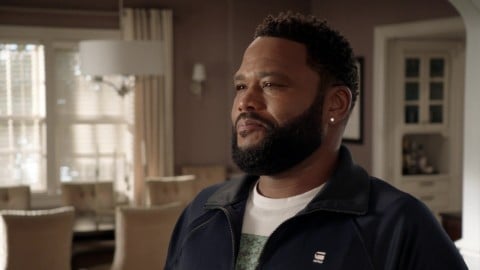 Anthony Anderson jouera un vendeur de voitures qui fait des merveilles dans une comédie Prime Video