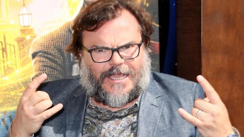 DC Universe, Jack Black devient Superman dans une nouvelle vidéo hilarante !