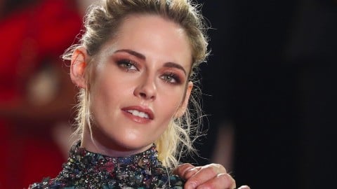 Sontag, Kristen Stewart jouera l'écrivain Susan Sontag dans le biopic réalisé par Kirsten Johnson