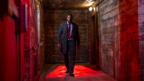 Vers l'enfer, Idris Elba dans la première bande-annonce officielle du film Netflix