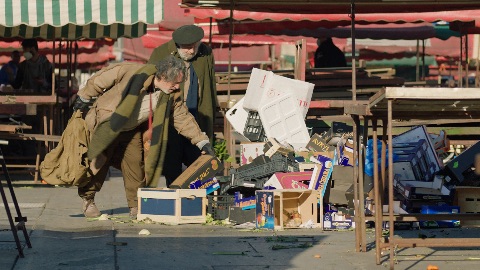 un extrait exclusif du film d'Umberto Spinazzola sur le gaspillage alimentaire