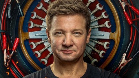 Jeremy Renner restaure des véhicules classiques dans les docuseries Disney +