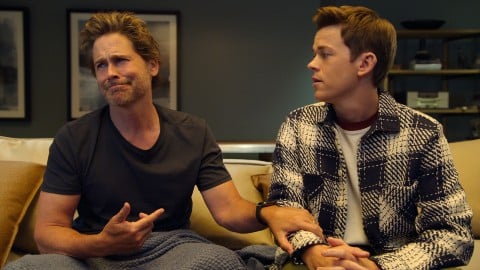 La bande-annonce officielle de la comédie Netflix dans laquelle Rob Lowe joue avec son fils