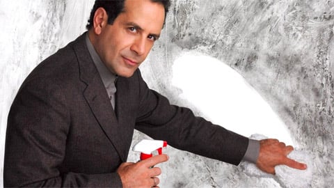 Tony Shalhoub révèle de nouveaux détails sur la suite du téléfilm