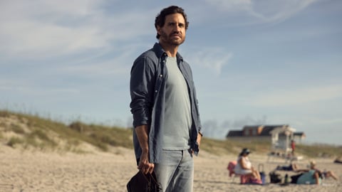 Un premier aperçu de Florida Man, la nouvelle mini-série Netflix avec Edgar Ramírez