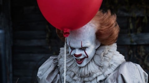 Bill Skarsgård n'est pas impliqué dans la série IT prequel, mais donne des conseils à celui qui lui succédera