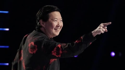 Ken Jeong joue dans une comédie FOX basée sur le podcast 10% Happier