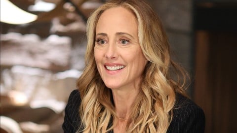 Kim Raver quittera-t-il également la série ?  "Pour l'instant je profite du présent"