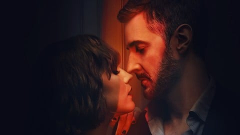 La bande-annonce officielle de la nouvelle série de thrillers érotiques de Netflix
