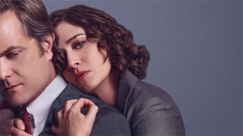 La bande-annonce officielle de la série télévisée avec Lizzy Caplan et Joshua Jackson