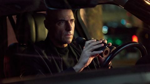 Murder Mystery 2 et cet œuf de Pâques subtil pour Mark Strong