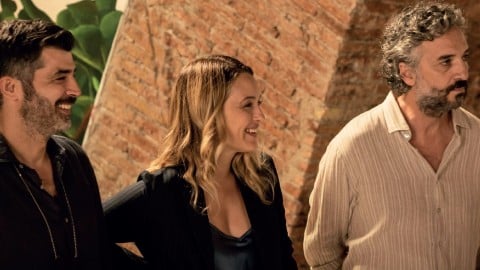 Négociations pour un remake américain et ventes dans 40 pays