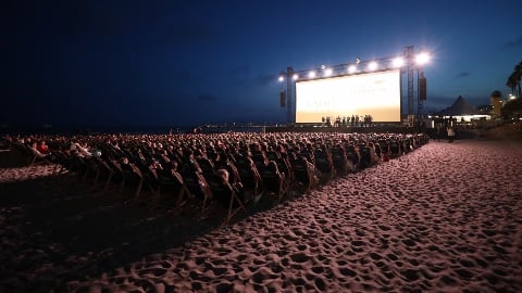 Au Festival de Cannes aujourd'hui au premier plan une histoire d'amour dans les camps d'extermination