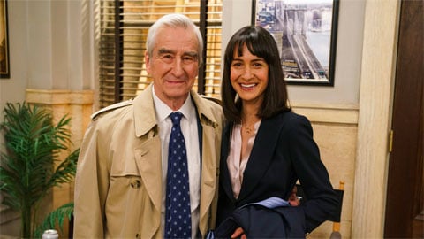 Law & Order accueille la fille de Sam Waterston dans son 400e épisode