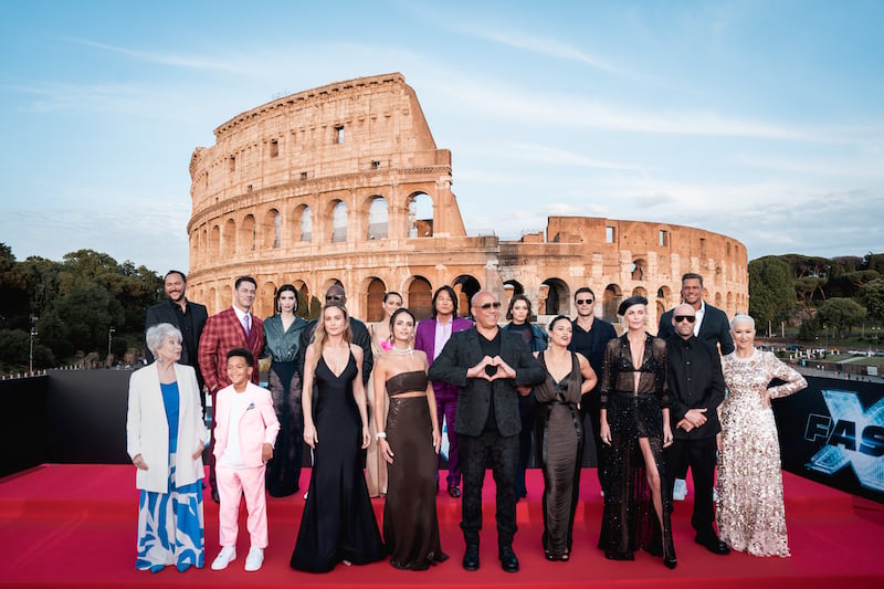 les photos de la spectaculaire première mondiale au Colisée