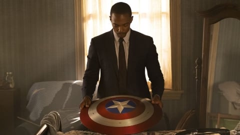 Anthony Mackie défend Jonathan Majors : "Nous sommes tous innocents jusqu'à preuve du contraire"