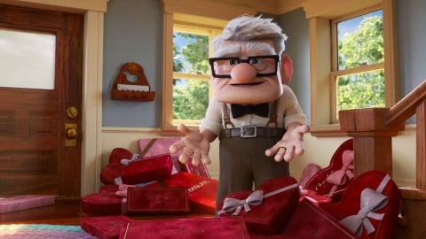 Carl's Date, la première bande-annonce du court métrage montre le protagoniste aux prises avec une nouvelle date