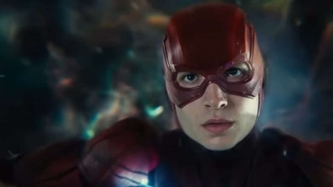 The Flash - Les camées cinécomiques ont été réalisés avec des vidéos Youtube
