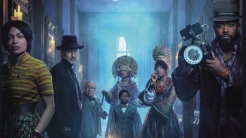 Haunted House - La nouvelle bande-annonce révèle le look de Winona Ryder