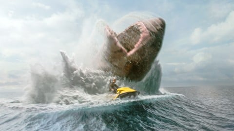 Shark 2, le requin qui poursuit Barbie au box-office italien