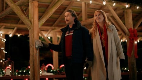 Drame et lumières de Noël dans la bande-annonce de la deuxième partie