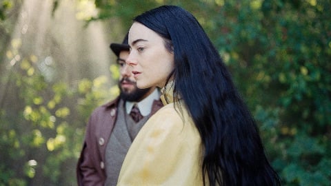 Pauvres créatures !  Revoir