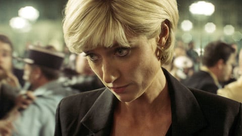 Les derniers instants de la vie de Diana dans les nouvelles photos de la saison 6