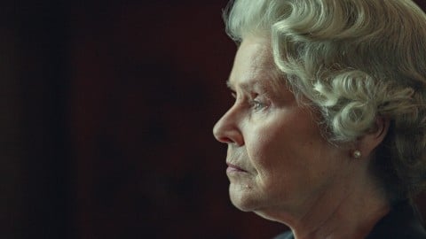 Peter Morgan a changé la finale de la série après la mort de la reine Elizabeth