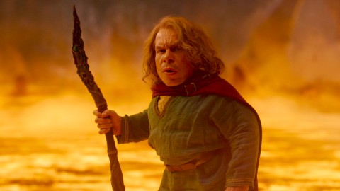 Willow, Warwick Davis contre Disney+ qui a retiré la série du catalogue : "Embarrassant"