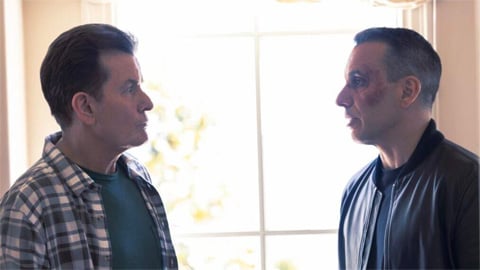 La bande-annonce officielle de la nouvelle comédie qui réunit Charlie Sheen avec le créateur de Two and a Half Men