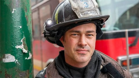 Taylor Kinney reviendra dans la saison 12, mais pour combien de temps ?