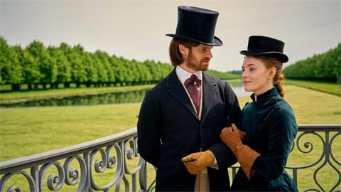 Voici la bande-annonce du prochain opus de la série de costumes