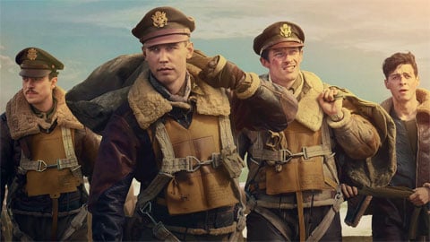 Austin Butler s'envole dans les cieux de la guerre dans la bande-annonce officielle de la mini-série Apple TV+