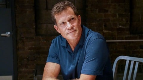 Dylan Walsh rejoint le casting dans un rôle récurrent