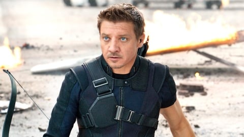 Jeremy Renner revient sur le plateau après le grave accident, voici où nous le verrons