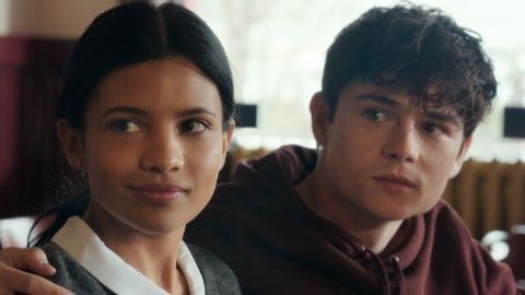 Le nouveau drame pour adolescents de Netflix immédiatement renouvelé pour une deuxième saison