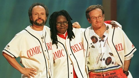 Les larmes de Robin Williams, Whoopi Goldberg et Billy Crystal : "Ça devrait être ici"
