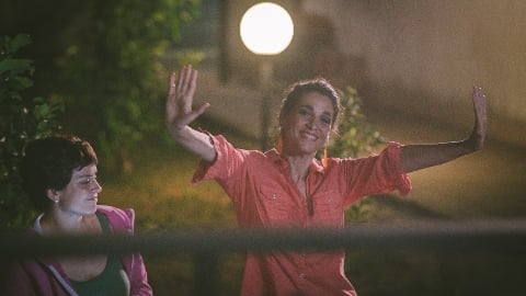 le courage d'une mère et d'une fille dans la bande annonce du nouveau film de Ciro Formisano