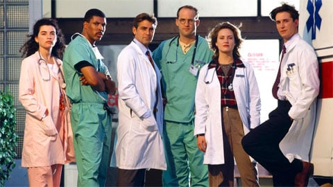 ER, l'une des meilleures séries télévisées de tous les temps, revient aux heures de grande écoute en Italie : voici où et quand