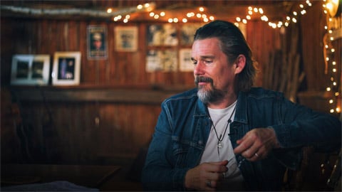 Ethan Hawke jouera dans The Sensitive Kind, la nouvelle série du créateur de Reservation Dogs